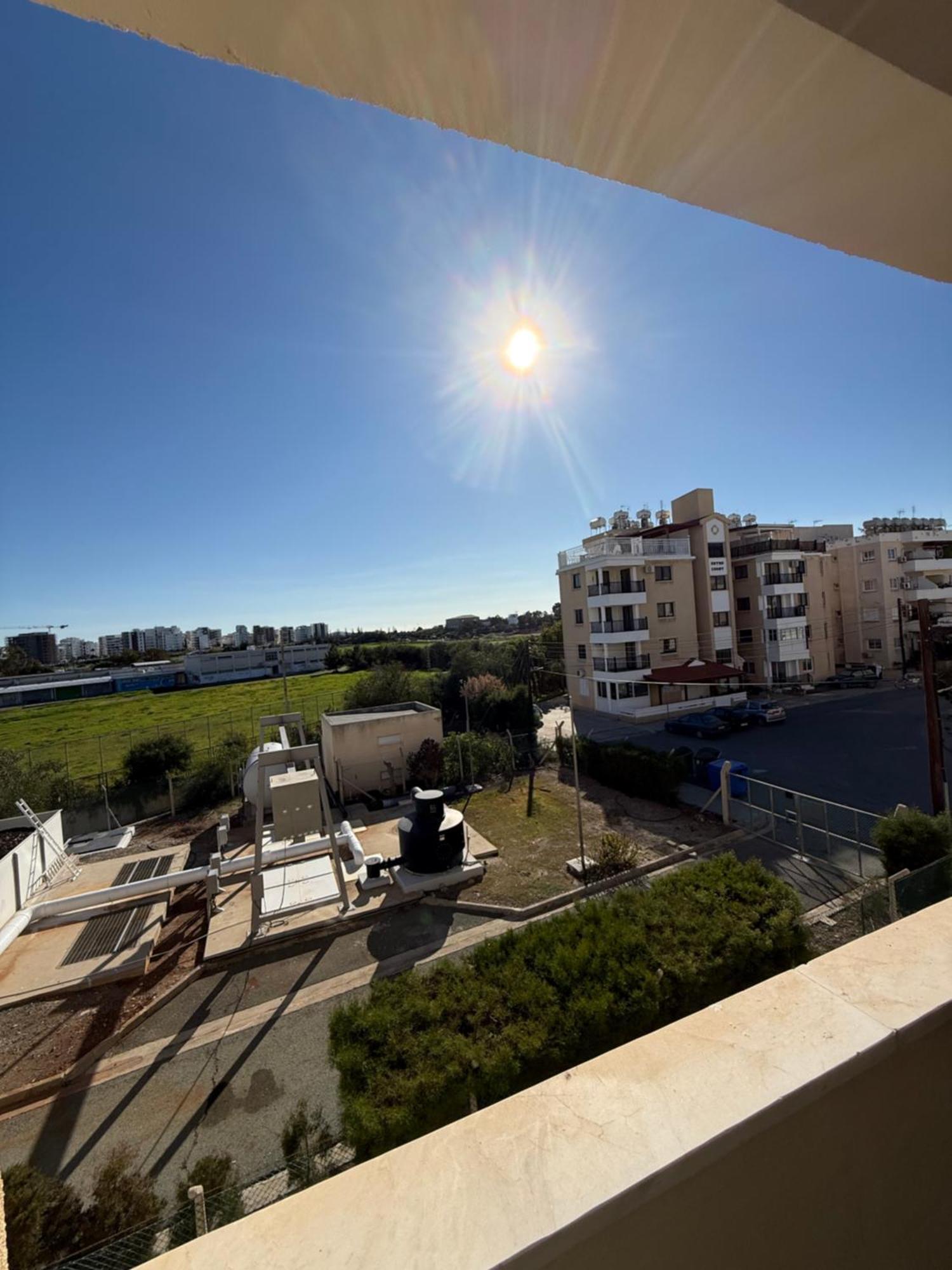 Sunrise Lägenhet Larnaca Exteriör bild